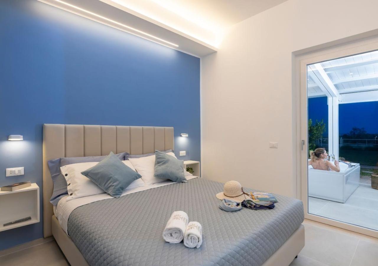 Апартаменты Coppa Carrubo Residenza Вьесте Экстерьер фото